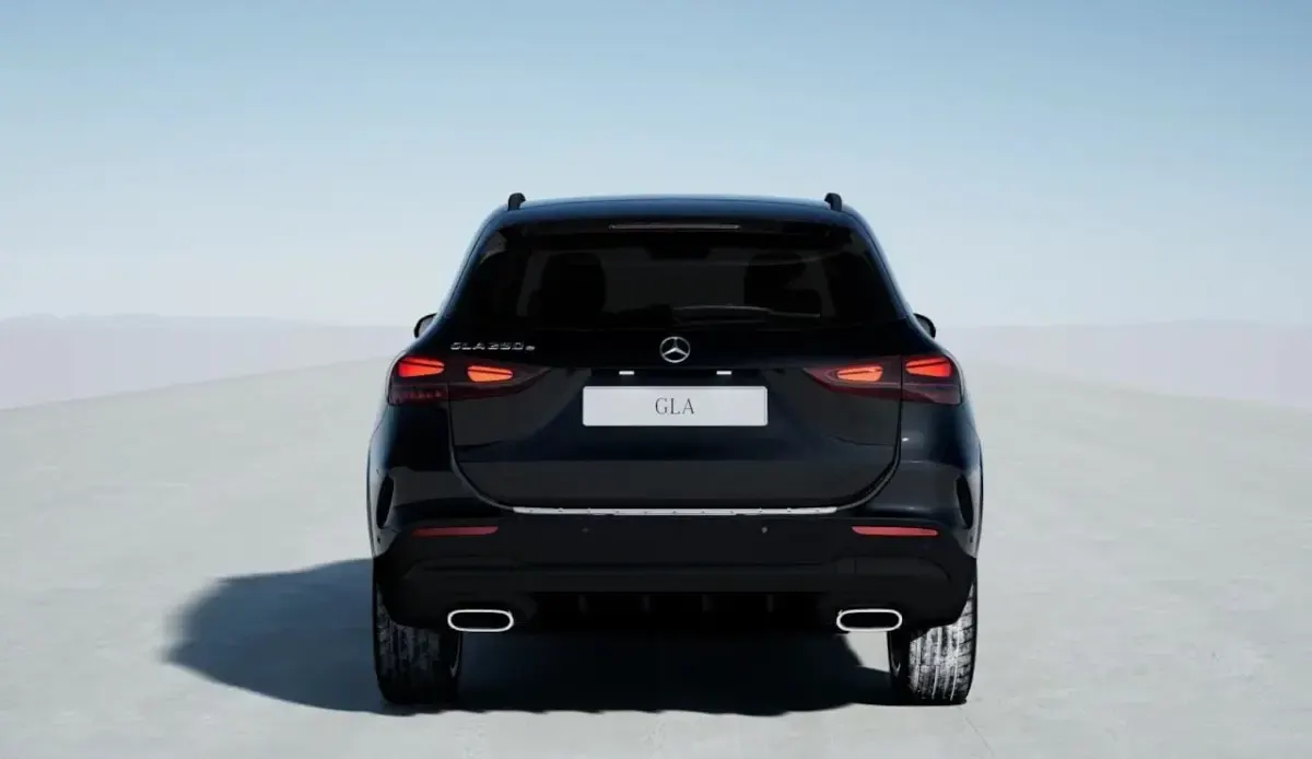 Nuova Mercedes GLA250 163 CV (119 kW) 2026 Nero SUV