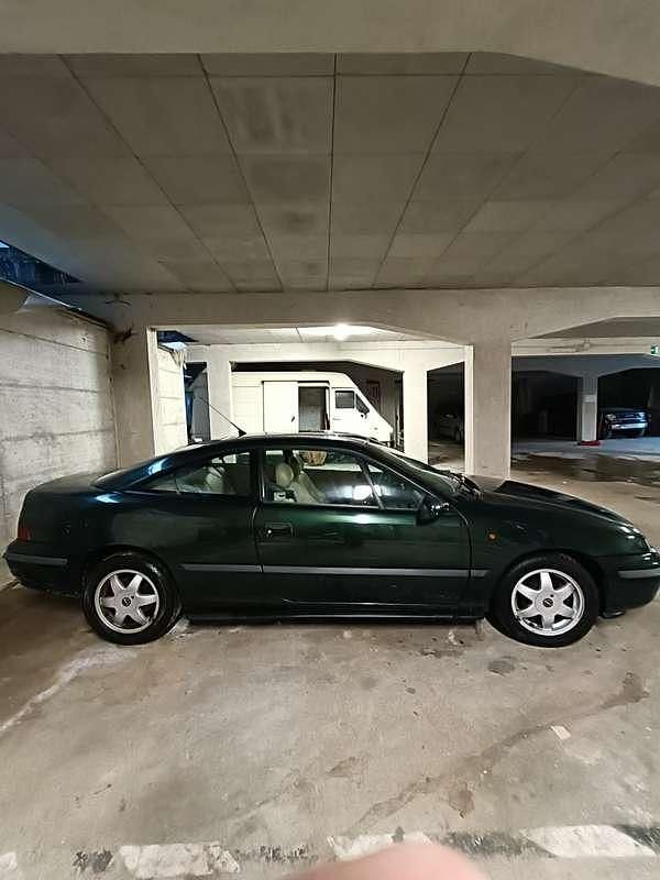 Usata Opel Calibra Color Edition 116 CV (85 kW) 1993 Coupé