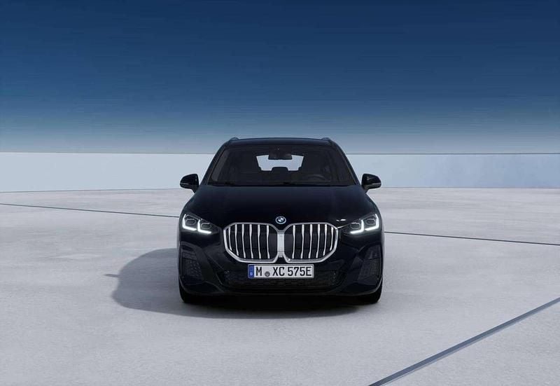 Nuova BMW 225 Active Tourer M Sport 185 CV (136 kW) 2025 Black sapphire Monovolume