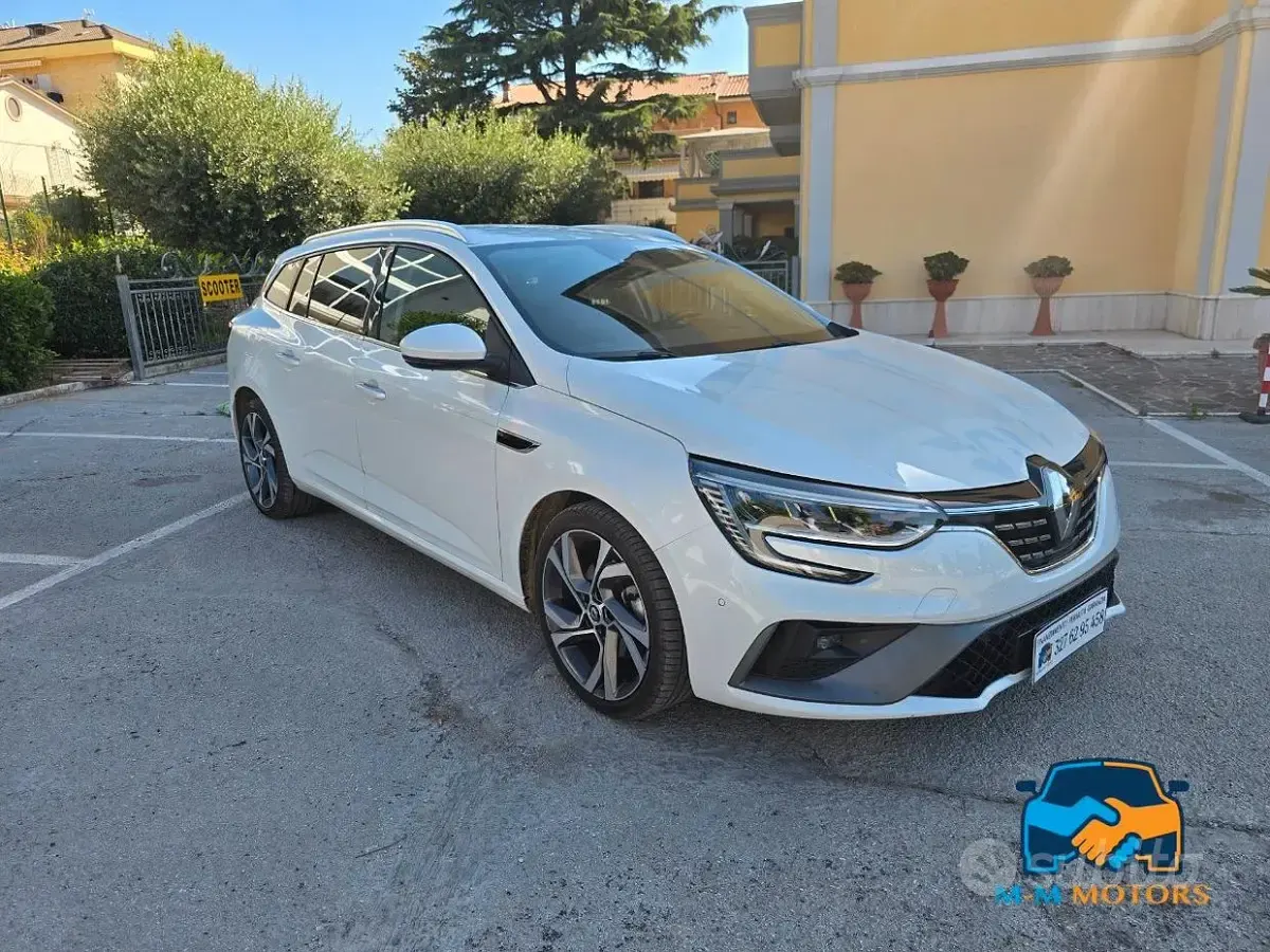 Usata Renault Mégane IV RS Line 91 CV (66 kW) 2020 Bianco Station wagon