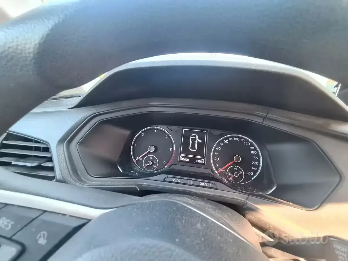 Usata VW T-Cross 95 CV (69 kW) 2019 Bianco SUV
