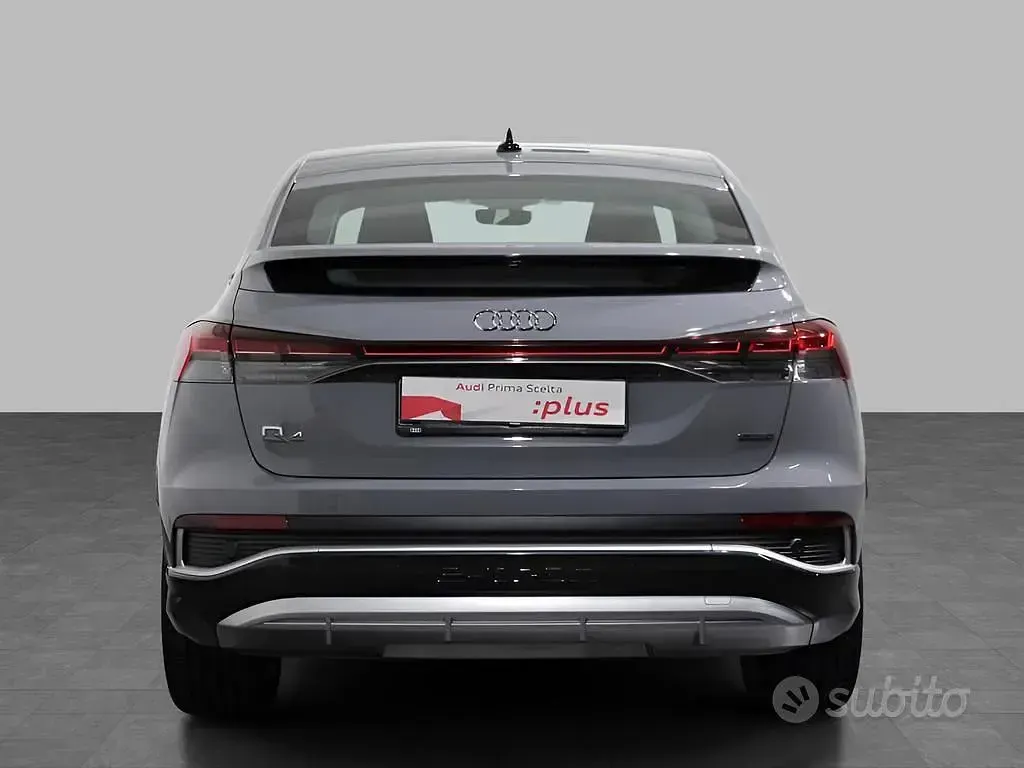 Usata Audi Q4 Sportback e-tron S-Line 210 kW (286 CV) 2024 Grigio SUV