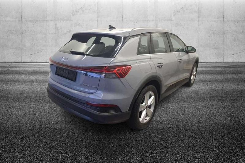 Usata Audi Q4 e-tron 69 kW (95 CV) 2022 Grigio SUV