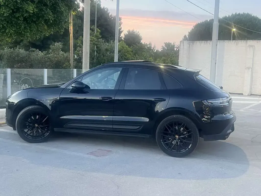 Usata Porsche Macan 265 CV (194 kW) 2022 Nero SUV