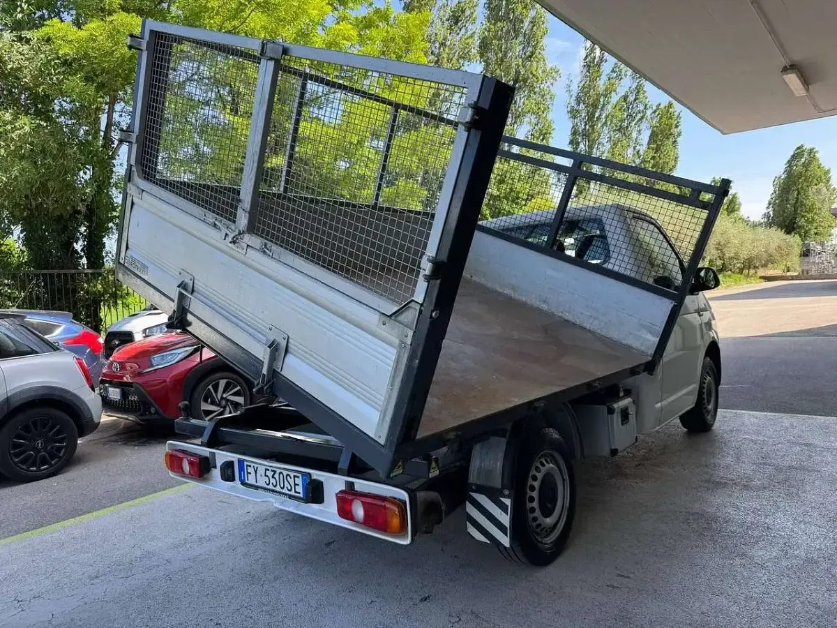 Usata VW Transporter 102 CV (75 kW) 2019 Bianco Furgone