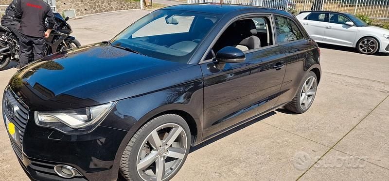 Usata Audi A1 Ambition 122 CV (89 kW) 2011 Nero Utilitaria