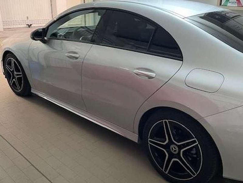 Usata Mercedes CLA180 Premium 116 CV (85 kW) 2022 Argento Berlina