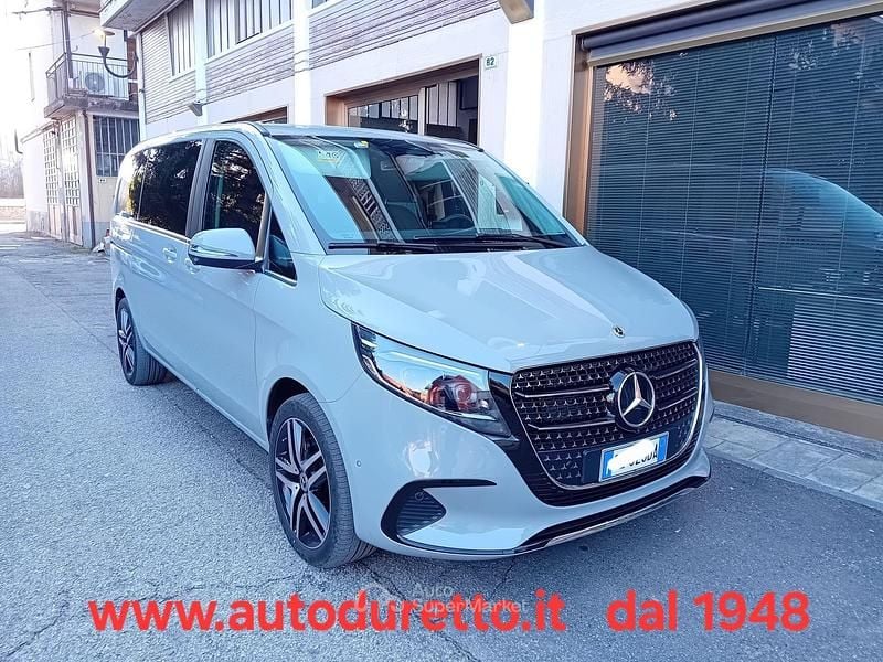 Grigio Usata 2025 Mercedes V300 Monovolume | 75.500 € (Super prezzo) - Immagine 1/4
