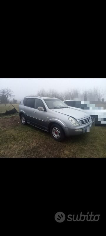 Usata 2006 Ssangyong Rexton SUV | 2400 € (Buon prezzo) - Immagine 1/4