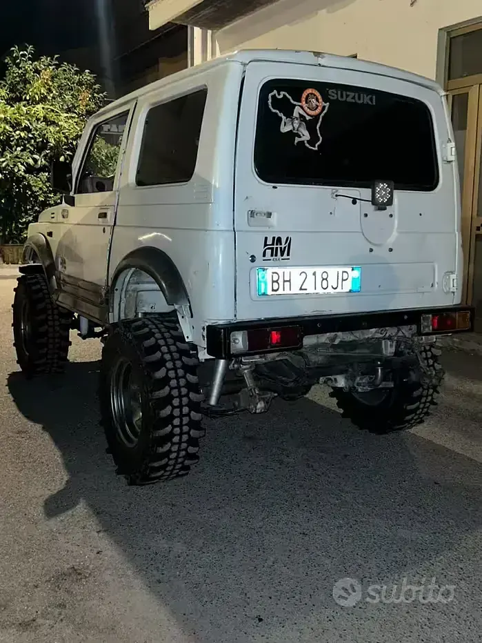 Usata Suzuki Samurai 63 CV (46 kW) 2000 Bianco SUV