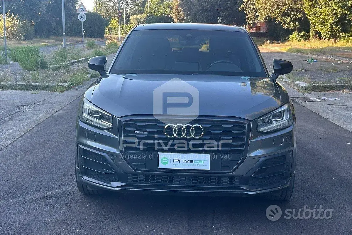 Usata Audi Q2 Business 190 CV (139 kW) 2019 Grigio SUV