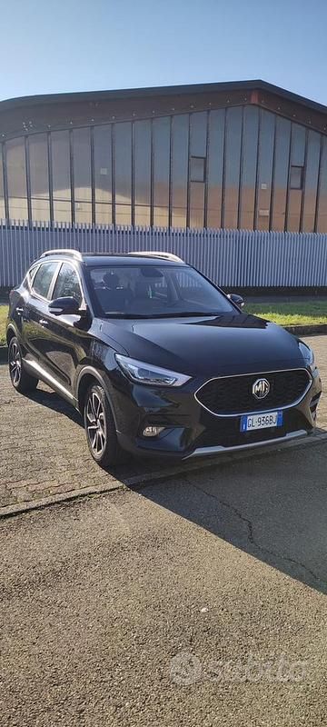 Usata MG ZS Luxury 106 CV (77 kW) 2022 Nero Berlina