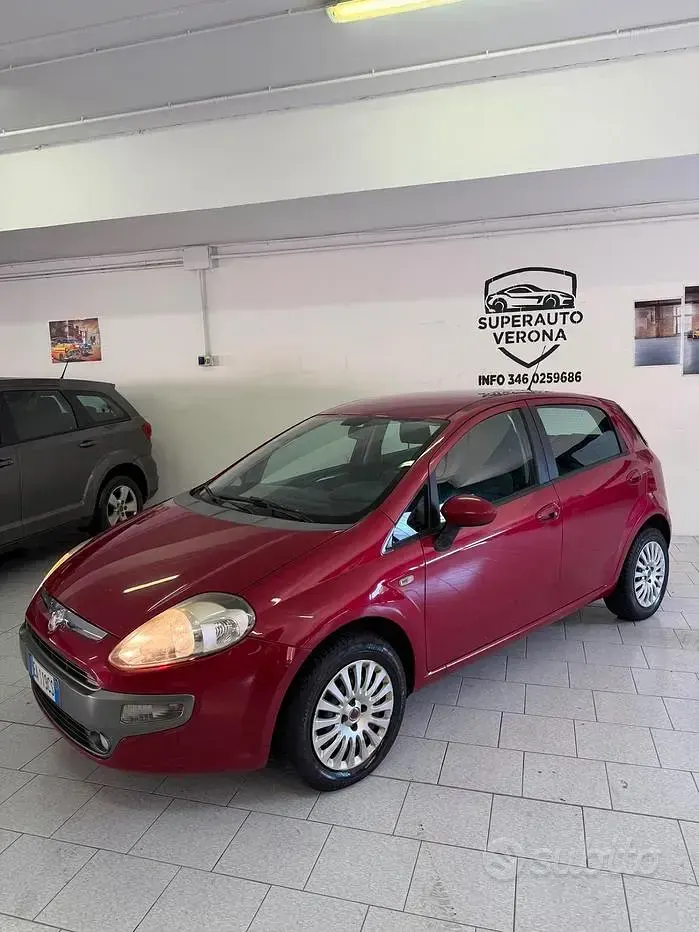 Usata Fiat Punto Evo Emotion 77 CV (56 kW) 2010 Utilitaria