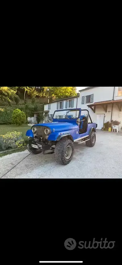 Usata Jeep CJ 1981 Bluazzurro SUV