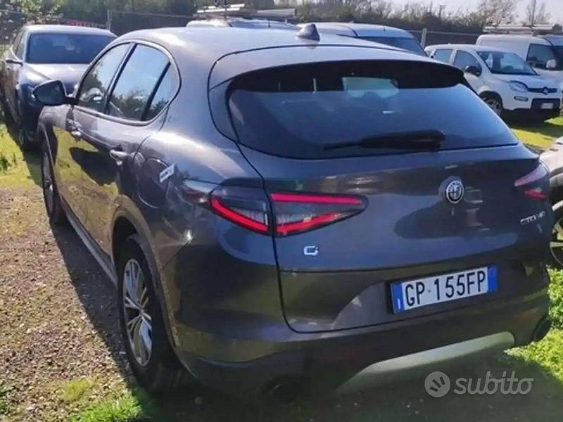 Usata Alfa Romeo Stelvio Super 210 CV (154 kW) 2023 Grigio SUV
