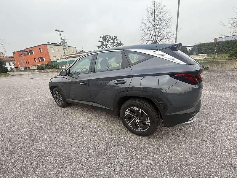 Usata Hyundai Tucson 160 CV (117 kW) 2025 Grigio SUV