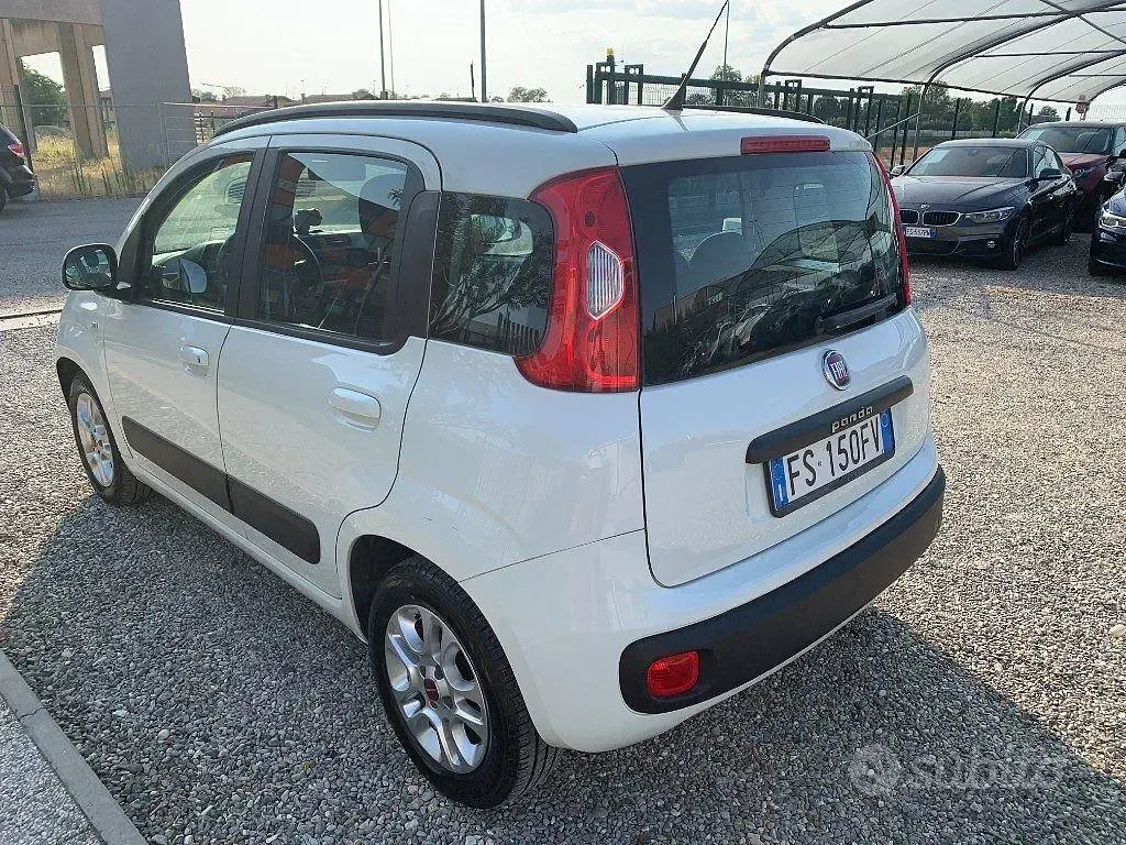 Usata Fiat Panda Lounge 95 CV (69 kW) 2018 Bianco Utilitaria