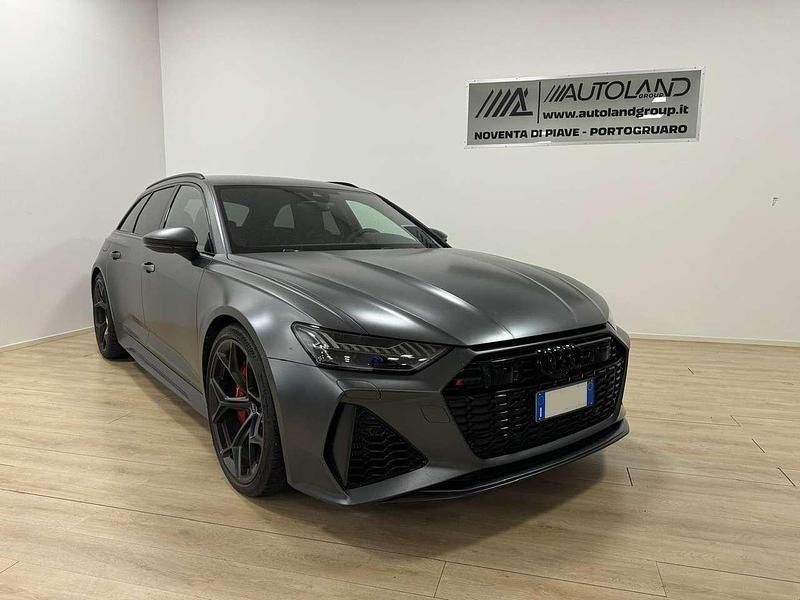 Grigio scuro opaco Usata 2024 Audi RS6 Performance Station wagon | 134.500 € (Buon prezzo) - Immagine 1/4