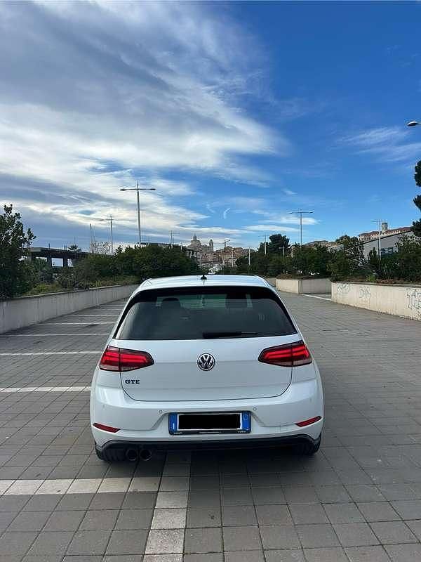 Usata VW Golf VII GTE 150 CV (110 kW) 2018 Berlina