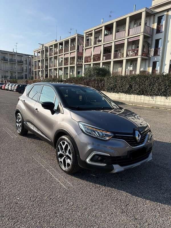Usata Renault Captur 131 CV (96 kW) 2019 SUV