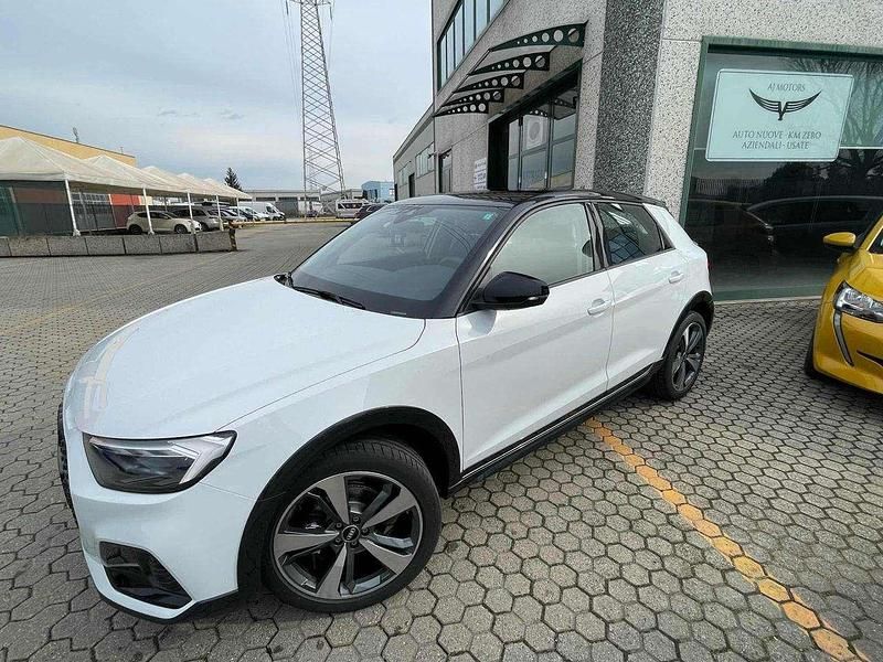 Nuova Audi A1 116 CV (85 kW) 2026 Bianco SUV