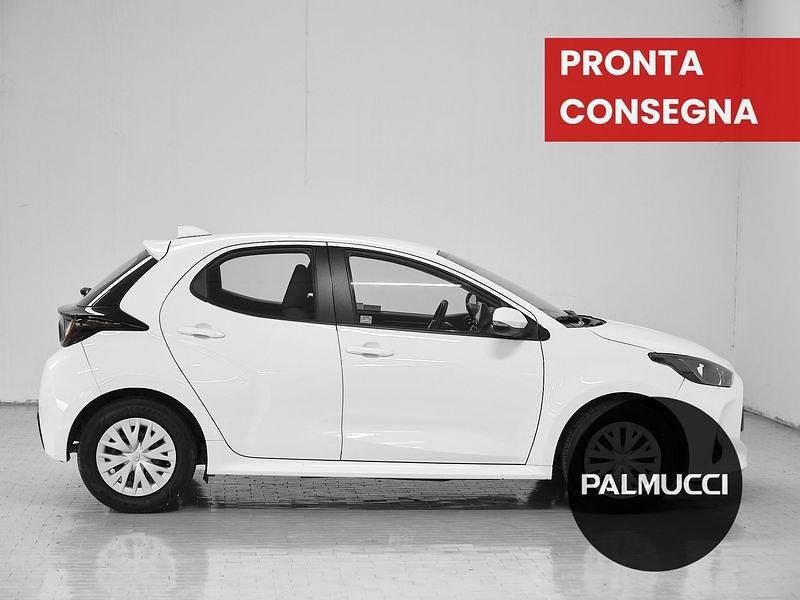 Usata Toyota Yaris Active 72 CV (52 kW) 2022 Utilitaria
