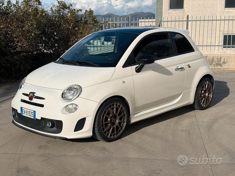 Usata Abarth 500 135 CV (99 kW) 2011 Berlina