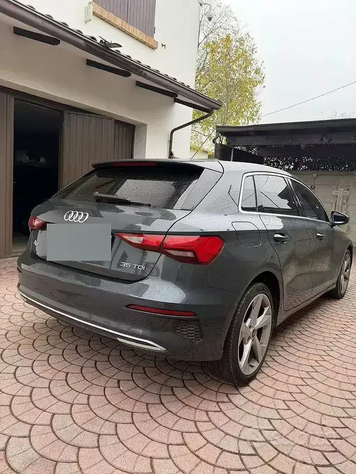 Usata Audi A3 150 CV (110 kW) 2021 Grigio Berlina