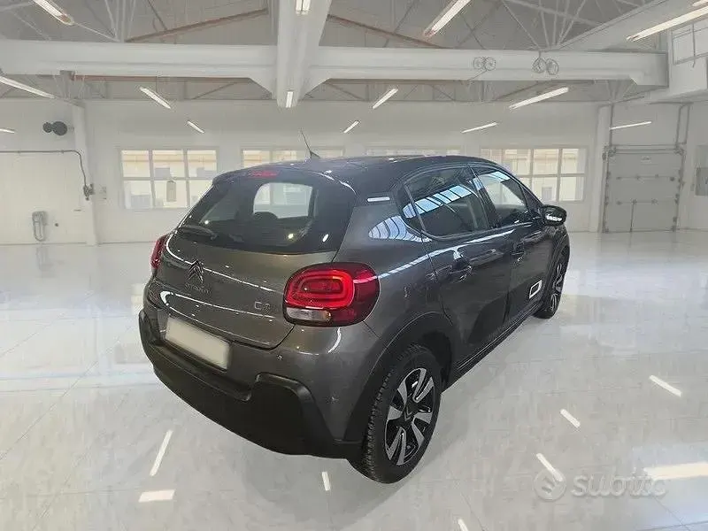 Usata Citroën C3 Shine 102 CV (75 kW) 2020 Grigio Utilitaria