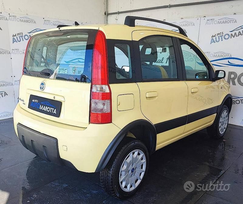 Usata Fiat Panda 4x4 Climbing 2006 Giallo Utilitaria