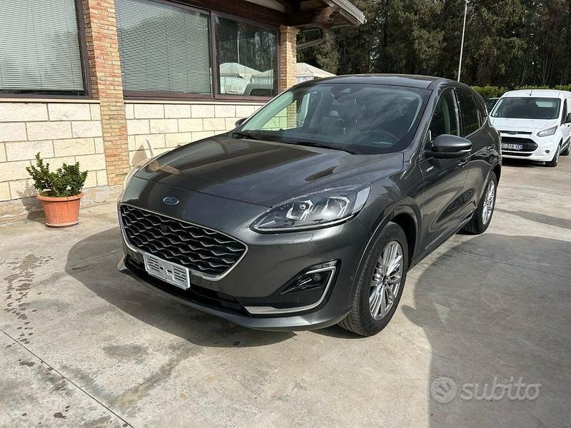 Usata Ford Kuga Vignale 190 CV (139 kW) 2020 Grigio SUV