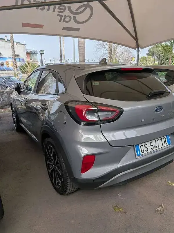 Usata Ford Puma Titanium 125 CV (91 kW) 2023 Grigio SUV