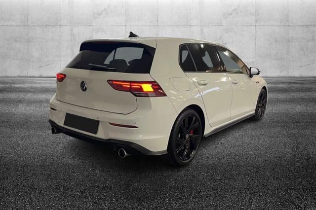 Usata VW Golf VIII GTI 245 CV (180 kW) 2022 Bianco