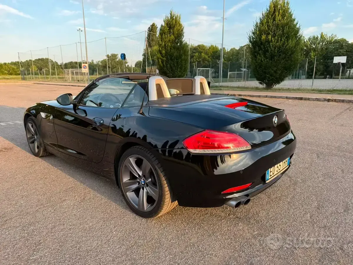 Usata BMW Z4 204 CV (150 kW) 2010 Nero Cabrio