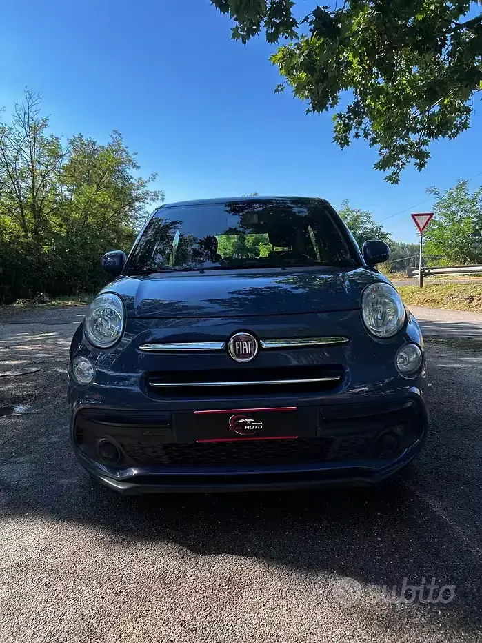 Usata Fiat 500L Lounge 120 CV (88 kW) 2018 Bluazzurro Monovolume