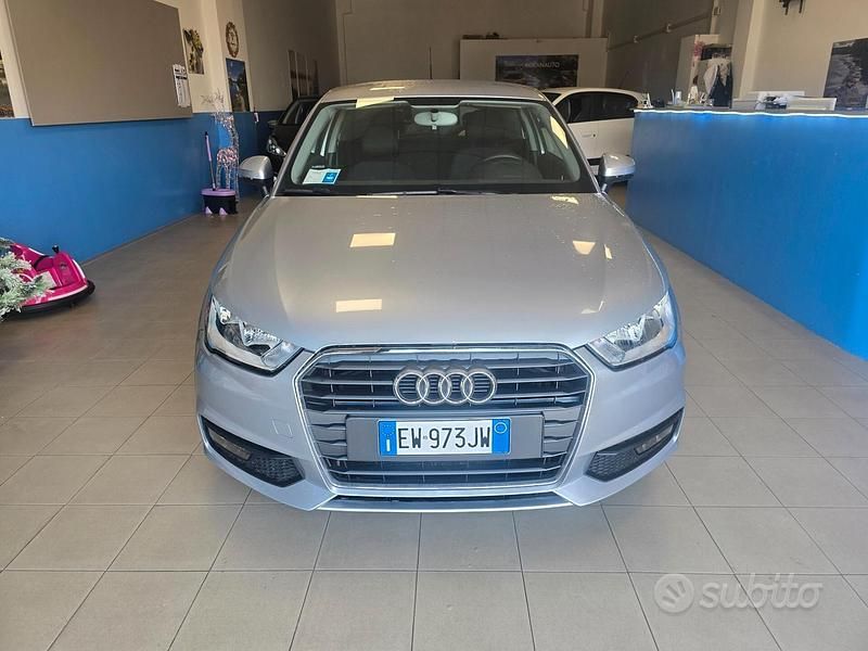 Usata Audi A1 116 CV (85 kW) 2015 Grigio Utilitaria