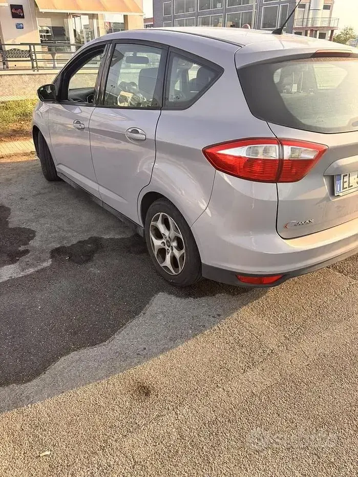 Usata Ford C-MAX 120 CV (88 kW) 2012 Grigio Monovolume