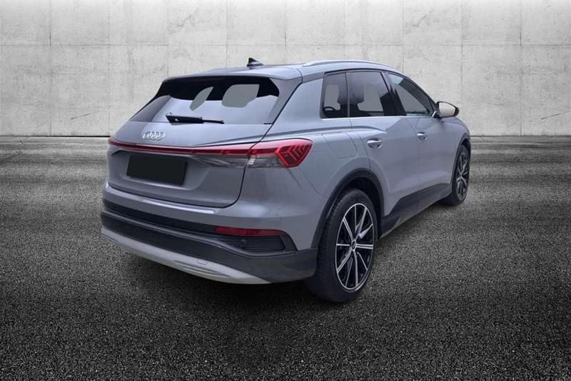 Usata Audi Q4 e-tron Advanced 69 kW (95 CV) 2022 Grigio SUV