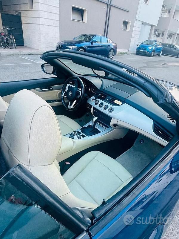 Usata BMW Z4 204 CV (150 kW) 2010 Blu Cabrio