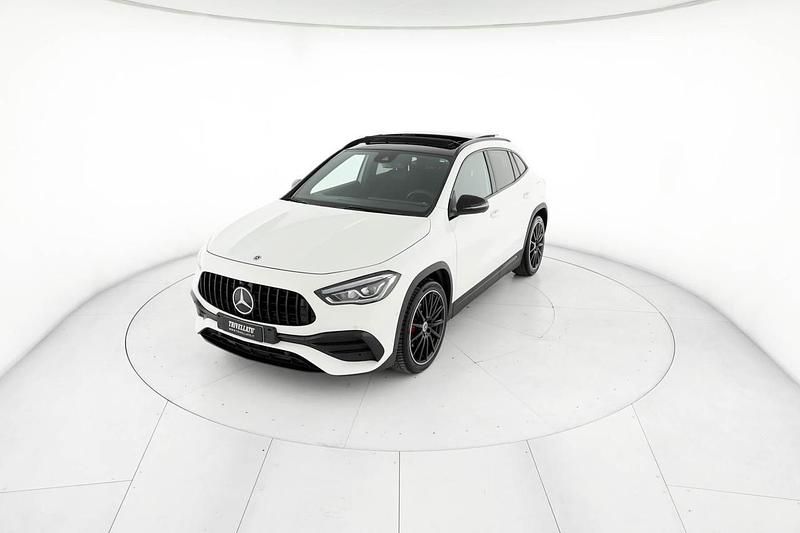 Usata Mercedes GLA200 Premium 150 CV (110 kW) 2023 Bianco SUV
