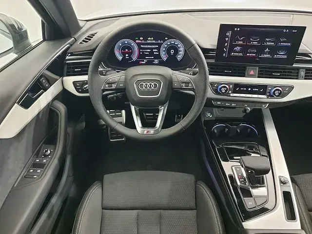 Usata Audi A4 S-Line 163 CV (119 kW) 2024 Bianco Station wagon