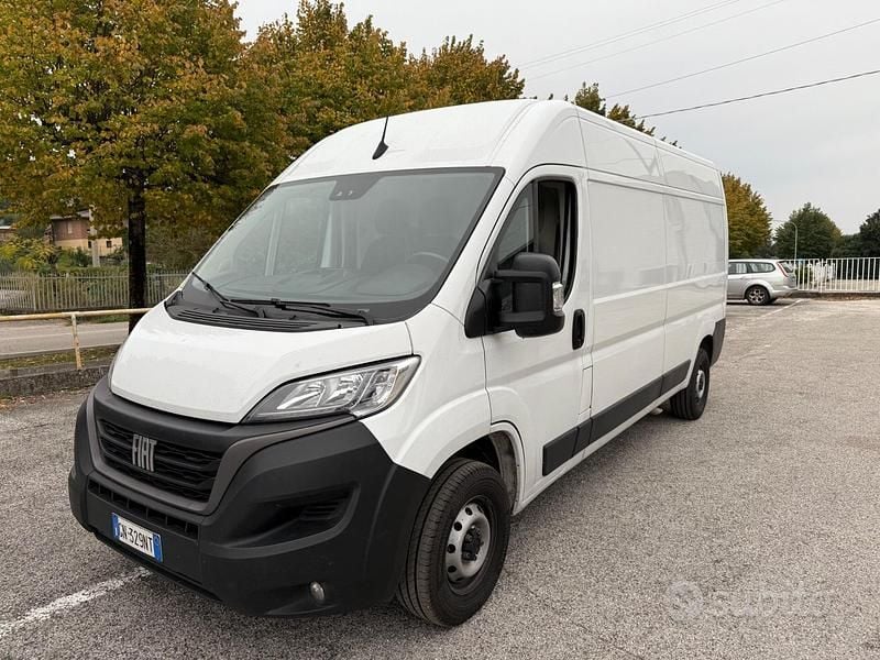 Bianco Usata 2023 Fiat Ducato Furgone | 13.200 € (Super prezzo) - Immagine 1/4