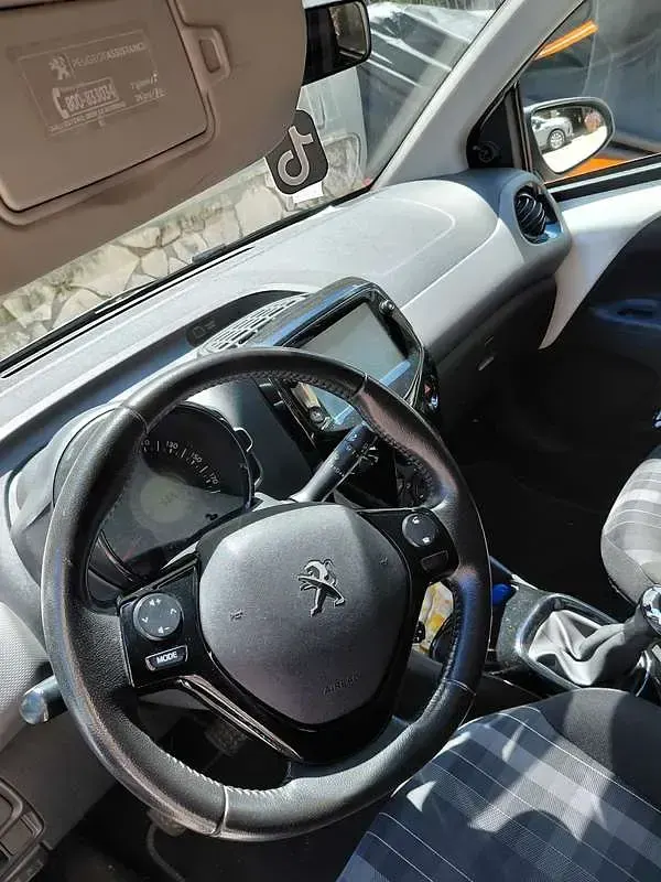 Usata Peugeot 108 Style 72 CV (52 kW) 2018 Utilitaria