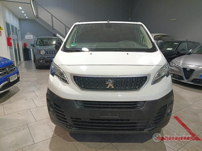 Begagnad Peugeot Expert Premium 116 HK (85 kW) 2019 Vit Van