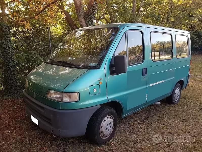 Usata Fiat Ducato 90 CV (66 kW) 1999 Verde Furgone
