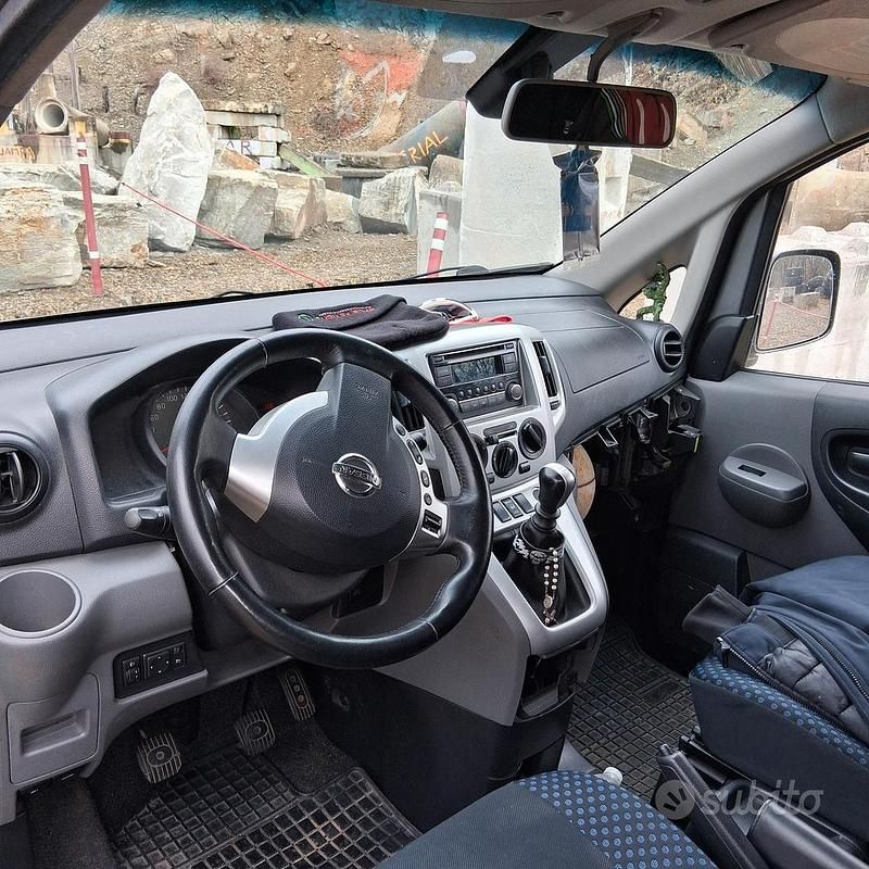 Usata Nissan Evalia 110 CV (80 kW) 2012 Grigio Monovolume