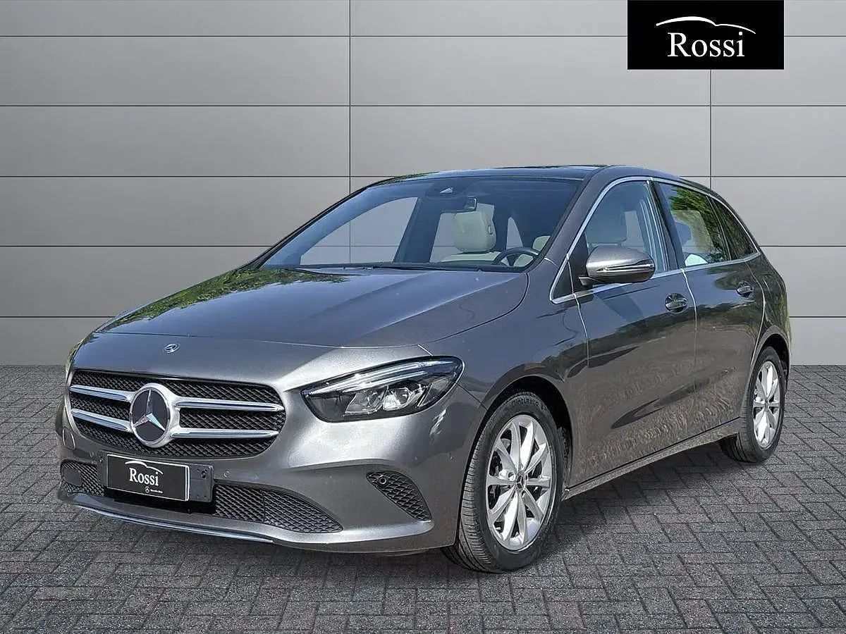Usata Mercedes B180 Sport 116 CV (85 kW) 2019 Utilitaria