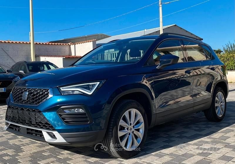 Blu Usata 2022 Seat Ateca Business SUV | 18.500 € (Buon prezzo) - Immagine 1/4