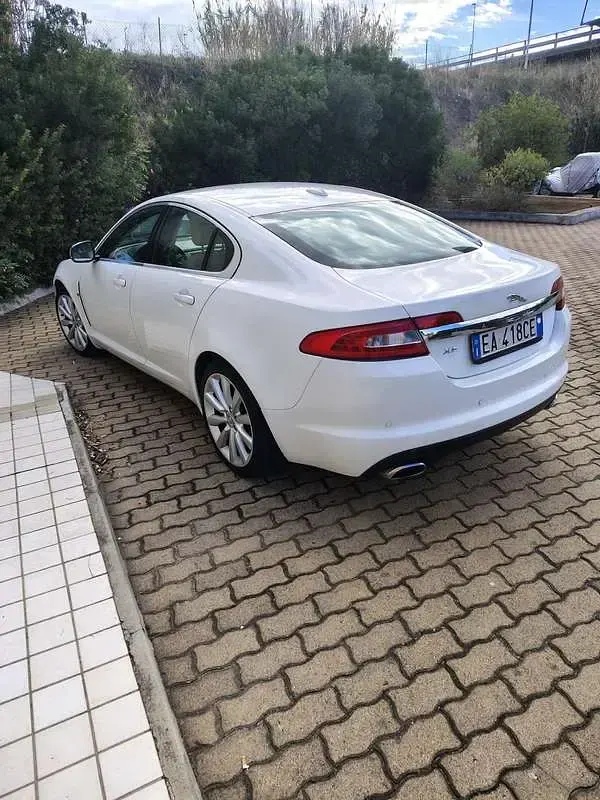 Usata Jaguar XF Luxury 275 CV (202 kW) 2009 Berlina