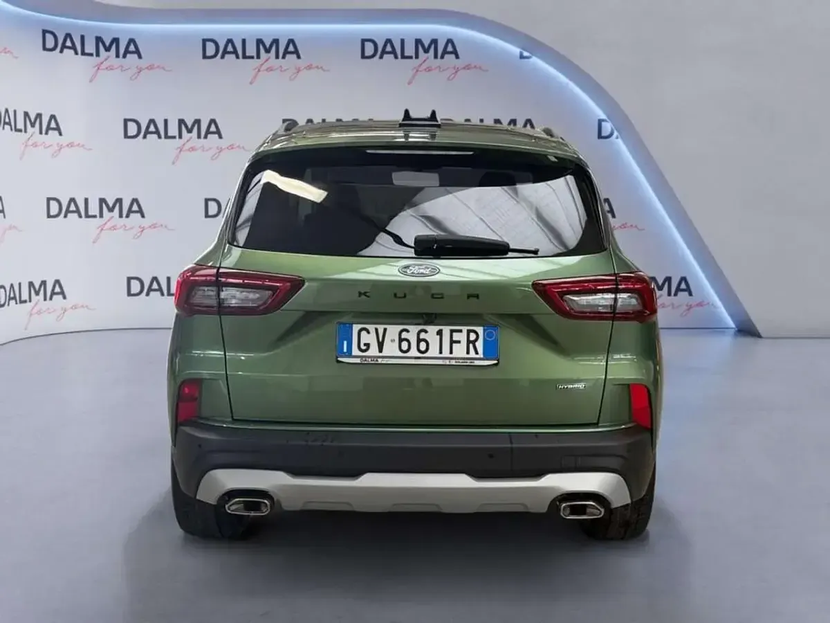Usata Ford Kuga Active X 179 CV (131 kW) 2024 Bursting green SUV